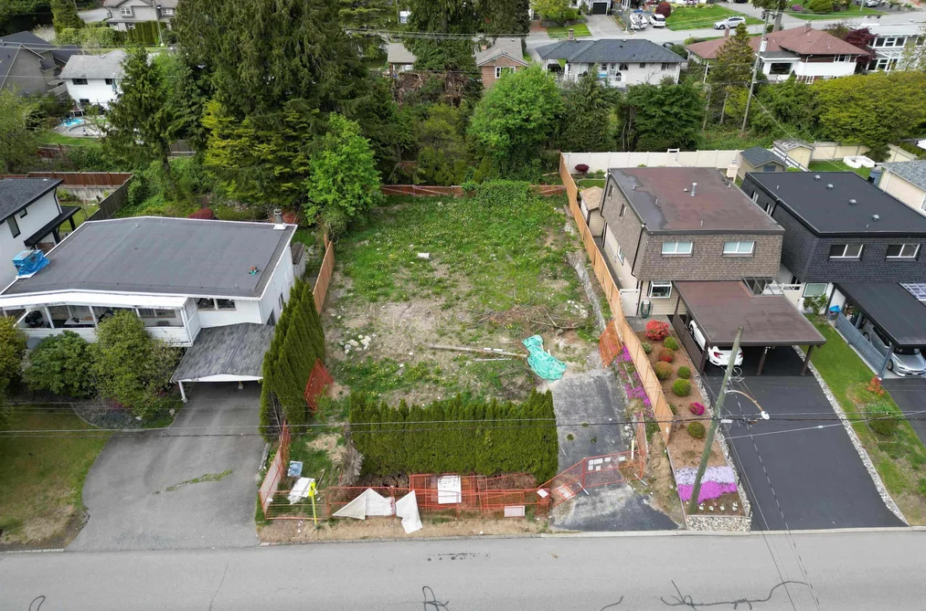 Property for sale at 946 Montroyal Boulevard North Vancouver British Columbia - MLS: R3147913