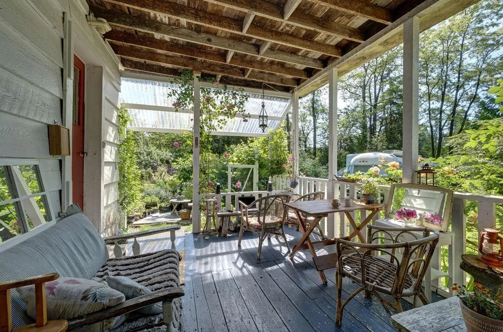 947 NORTH ROAD, Gibsons BC V0N 1V7, Gibsons BC — Residential for Sale - Photo 3