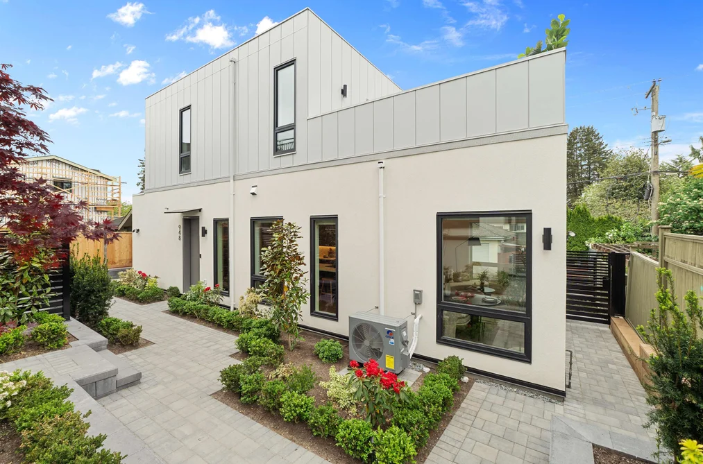 Townhouse for sale at 948 W 57th Avenue Vancouver British Columbia - MLS: R3121177
