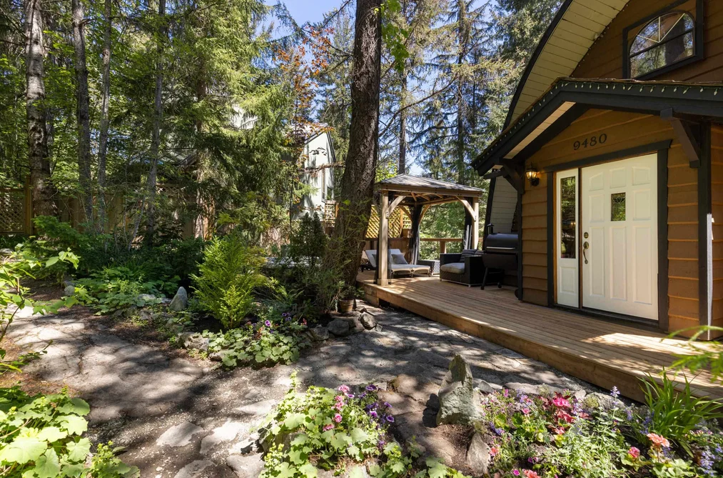 9480 EMERALD DRIVE, Whistler BC V8E 0G5, Whistler BC — Residential for Sale — Photo 23 of 40