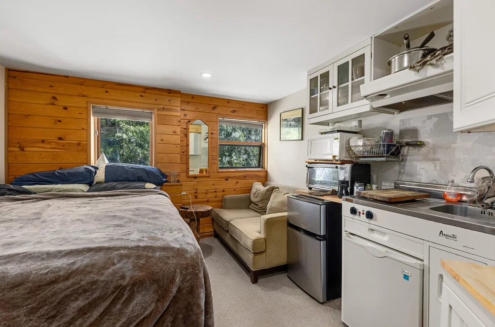 9480 EMERALD DRIVE, Whistler BC V8E 0G5, Whistler BC — Residential for Sale — Photo 36 of 40