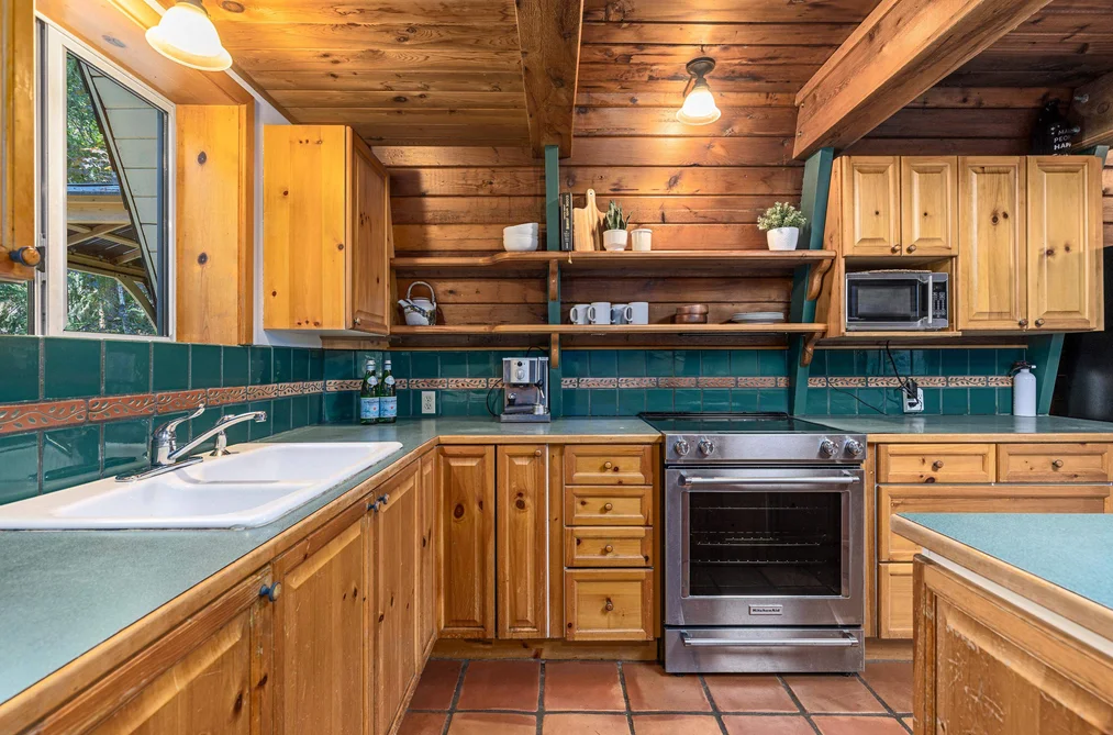 9480 EMERALD DRIVE, Whistler BC V8E 0G5, Whistler BC — Residential for Sale — Photo 6 of 40
