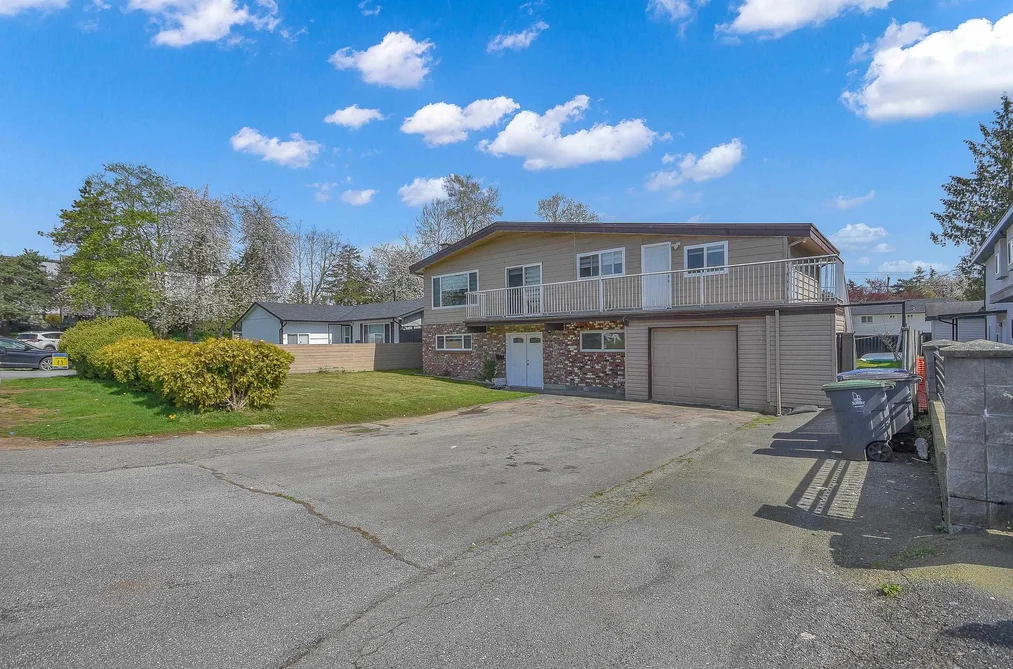 9488 127A STREET, Surrey BC V3V 5K6, Surrey BC — Residential for Sale - Photo 2