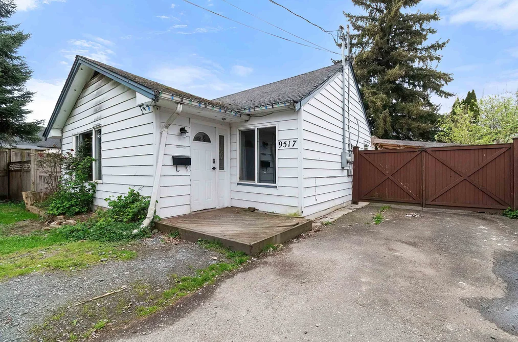 9517 STANLEY STREET, Chilliwack BC V2P 3Y7, Chilliwack BC — Residential for Sale - Photo 2