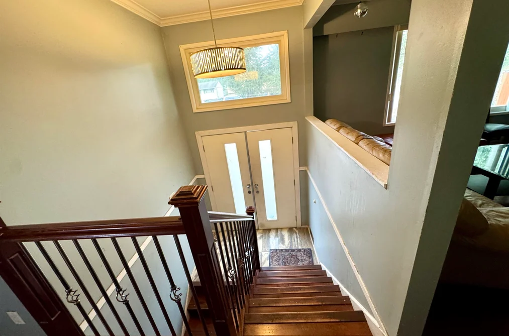 9525 125A STREET, Surrey BC V3V 4Z3, Surrey BC — Residential for Sale - Photo 2