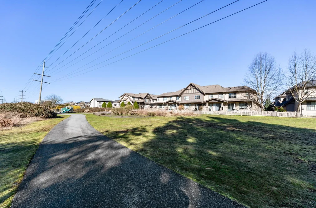 9525 204 STREET, Langley BC V1M 0B9, Langley BC — Residential for Sale - Photo 4