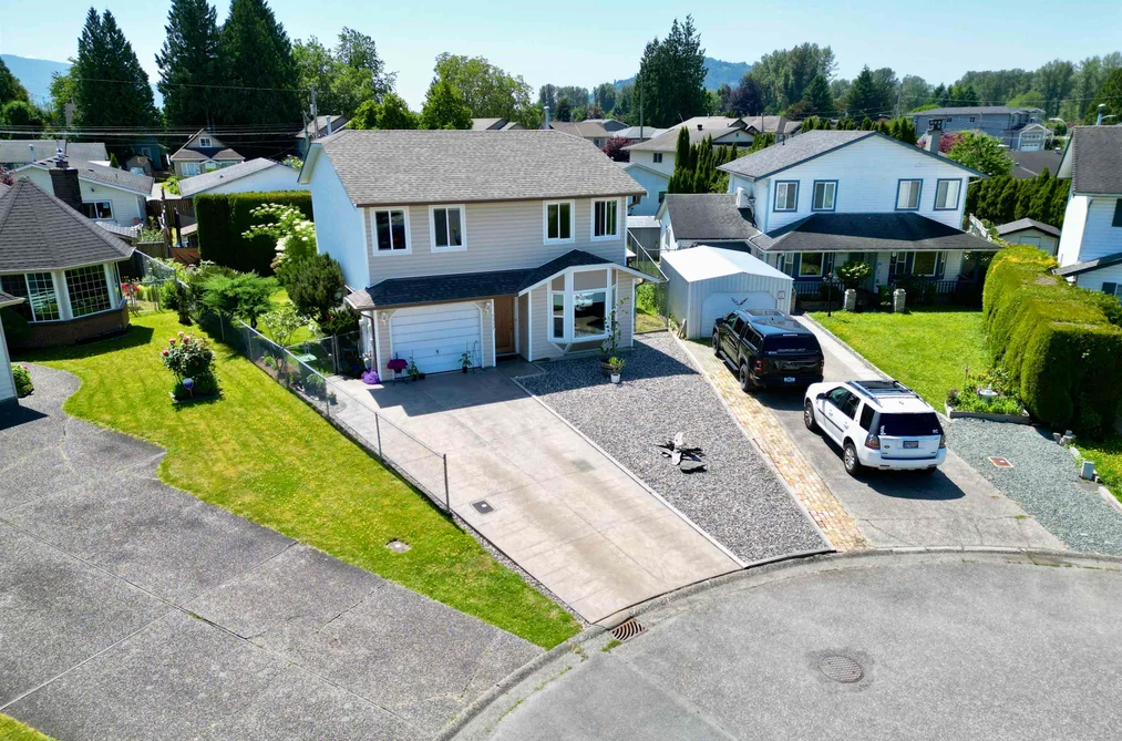 House for sale at 9525 Northview Street Chilliwack British Columbia - MLS: R3125790