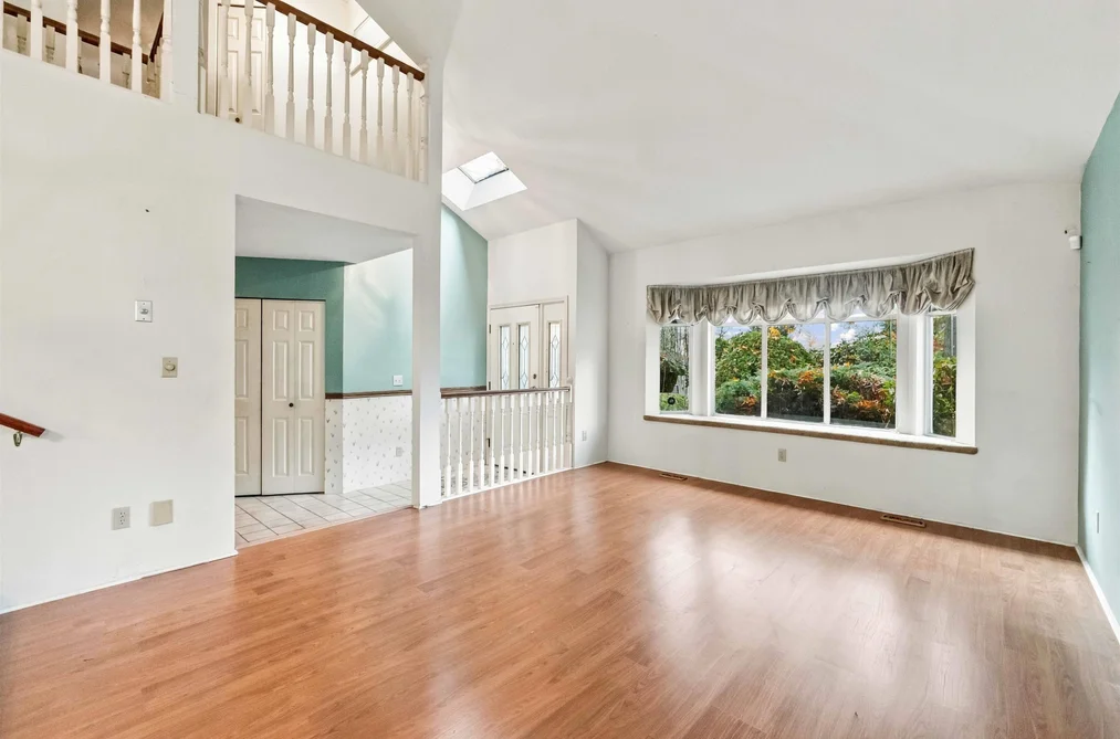953 Captain Court, Port Coquitlam, BC - MLS: R3179916 - Photo 6 953 Captain Court, Port Coquitlam, BC - MLS: R3179916 - Photo 6