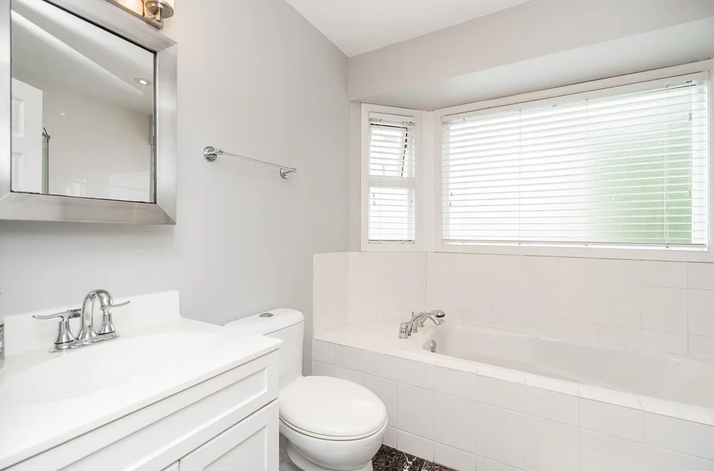 954 160B STREET, Surrey, BC — Residential for Sale — Photo 29 of 40