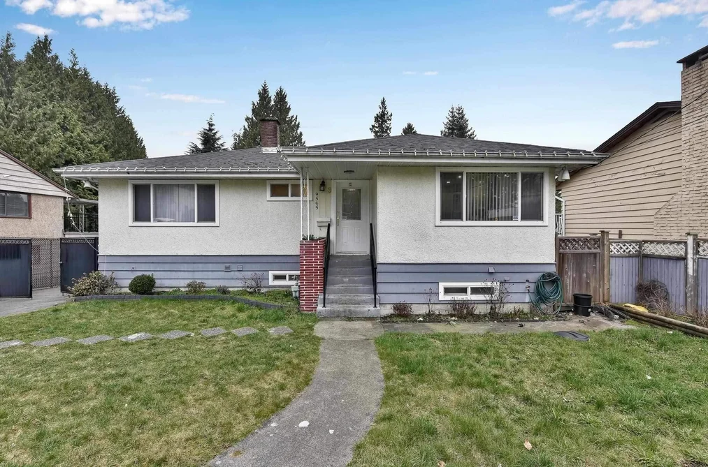 House for sale at 9565 116 Street Delta British Columbia - MLS: R3090337