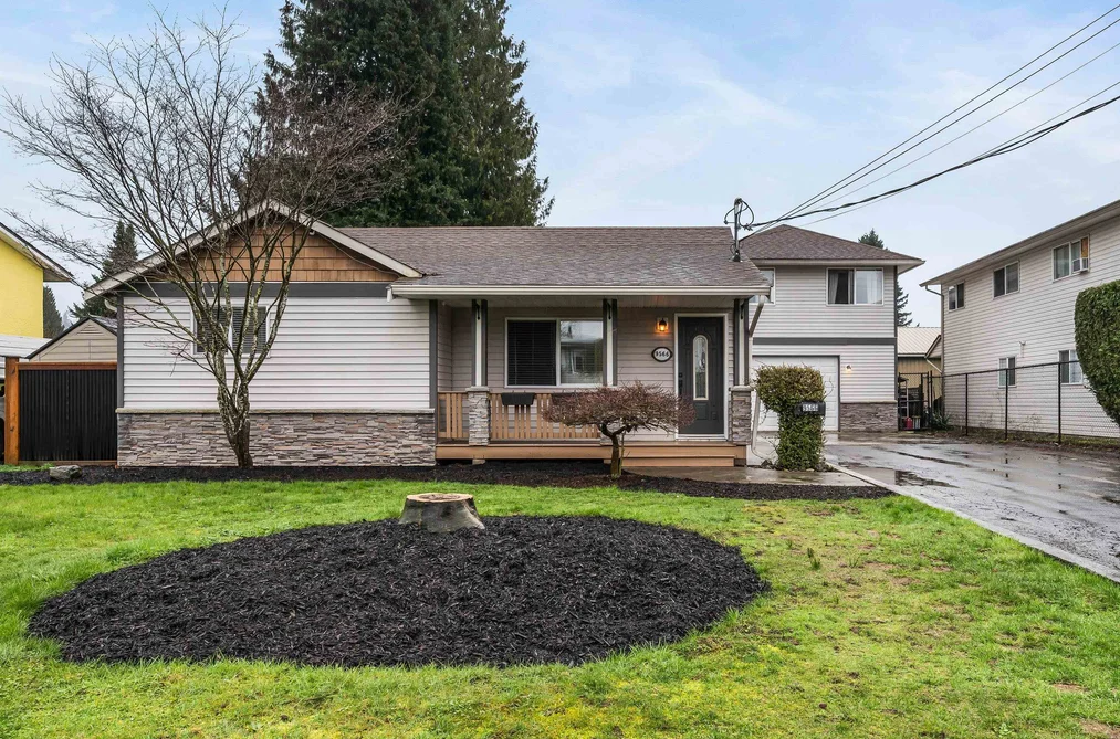 9566 COOTE STREET, Chilliwack BC V2P 6B3, Chilliwack BC — Residential for Sale - Photo 2