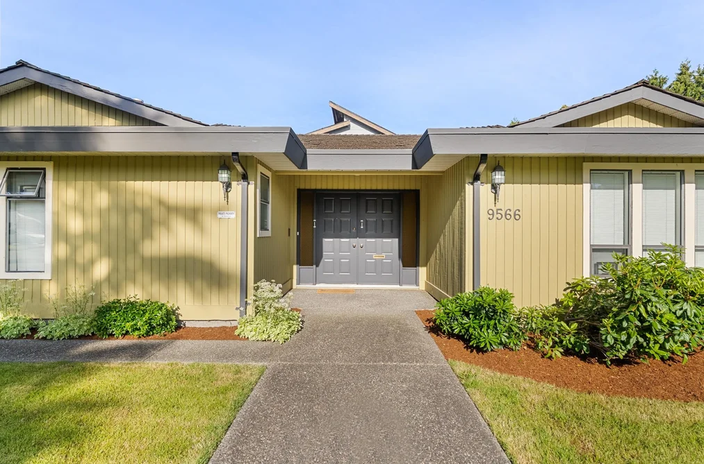 9566 PICKERING DRIVE, Richmond BC V7E 4Y3, Richmond BC — Residential for Sale - Photo 2
