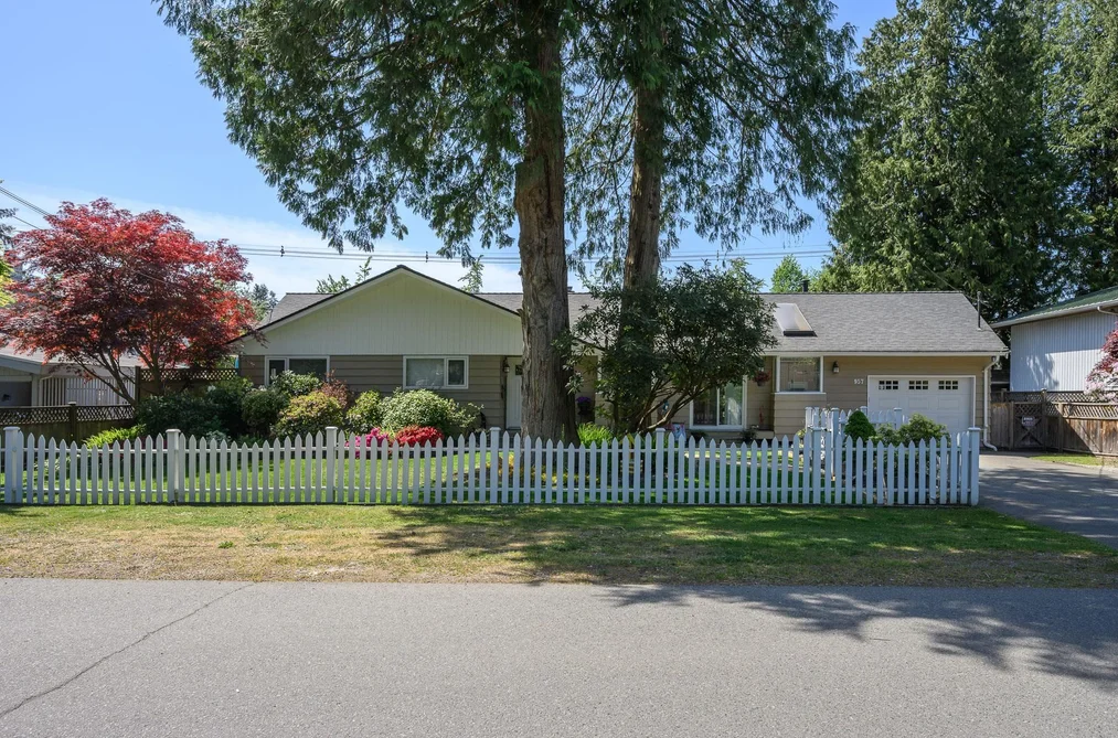 957 56A STREET, Delta BC V4L 1Y6, Delta BC — Residential for Sale - Photo 2