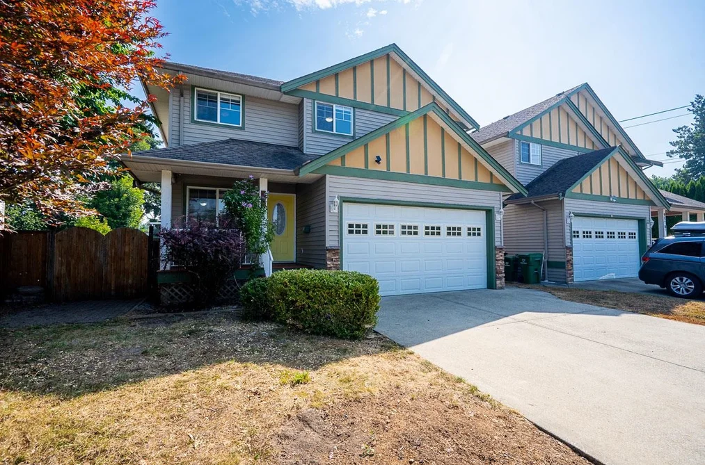 Half Duplex for sale at 9570a Hazel Street Chilliwack British Columbia - MLS: R3156023