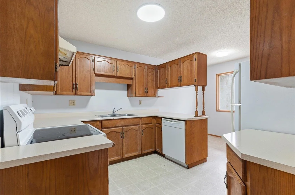 9584- 9586 WILLIAMS STREET, Chilliwack BC V2P 5G4, Chilliwack BC — Residential Income for Sale - Photo 5