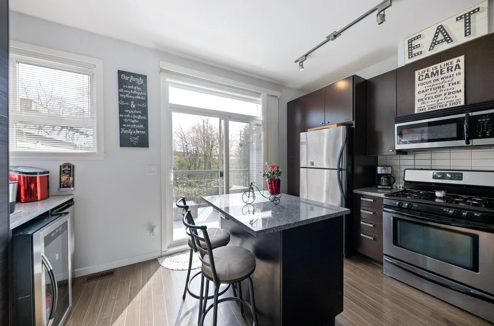 Townhouse for sale at 96 18777 68a Avenue Surrey British Columbia - MLS: R3107247