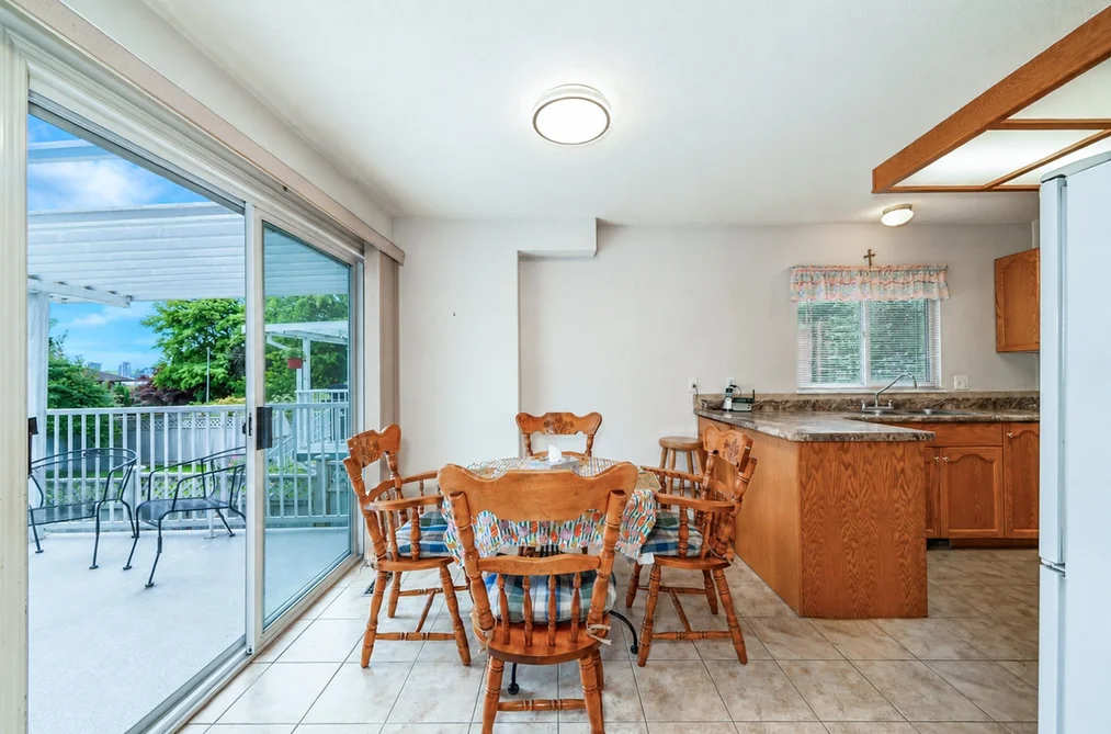 962 DELESTRE AVENUE, Coquitlam BC V3K 2G6, Coquitlam BC — Residential for Sale — Photo 10 of 34