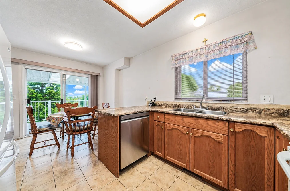 962 DELESTRE AVENUE, Coquitlam BC V3K 2G6, Coquitlam BC — Residential for Sale — Photo 13 of 34