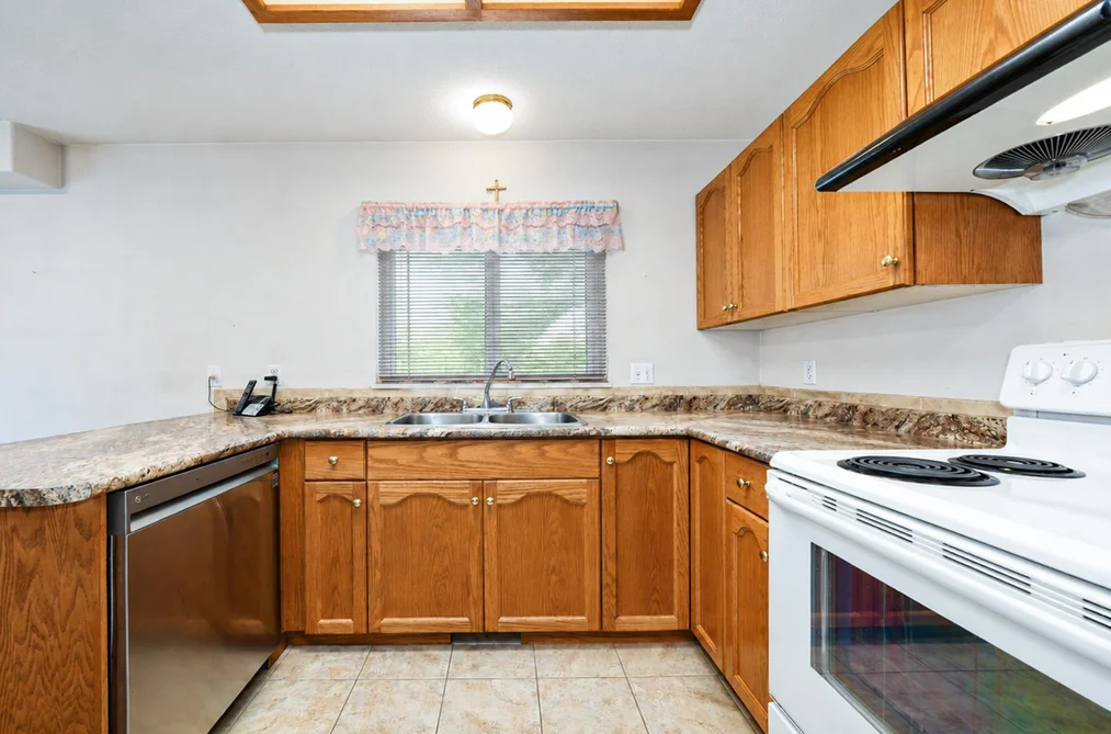 962 DELESTRE AVENUE, Coquitlam BC V3K 2G6, Coquitlam BC — Residential for Sale — Photo 14 of 34