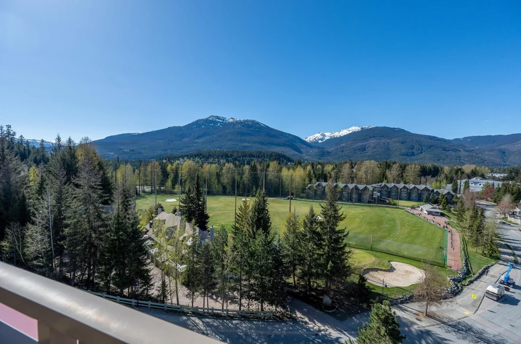 963 4090 WHISTLER WAY, Whistler BC V8E 1J3, Whistler BC — Residential for Sale - Photo 3