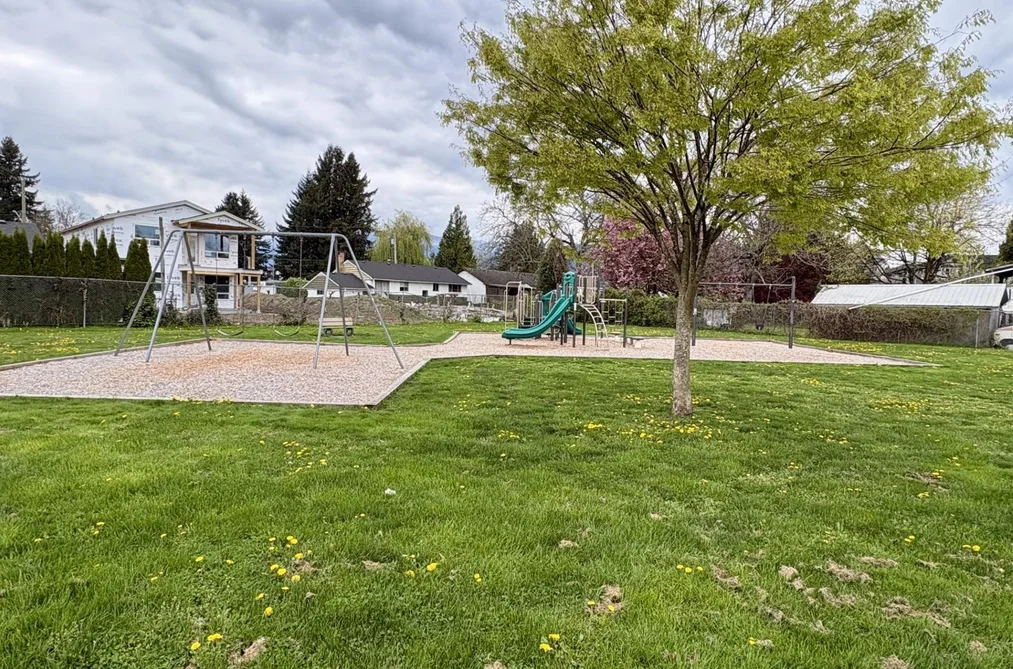 9650 MENZIES STREET, Chilliwack BC V2P 5Y9, Chilliwack BC — Residential for Sale - Photo 4