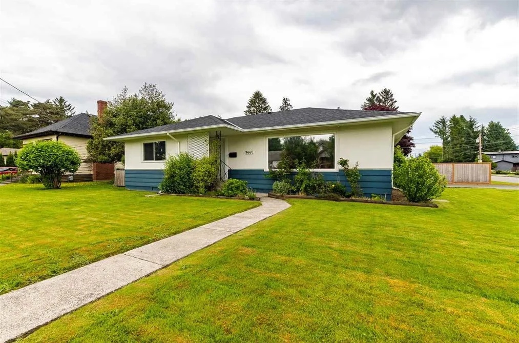 House for sale at 9660 Young Road Chilliwack British Columbia - MLS: R3088443