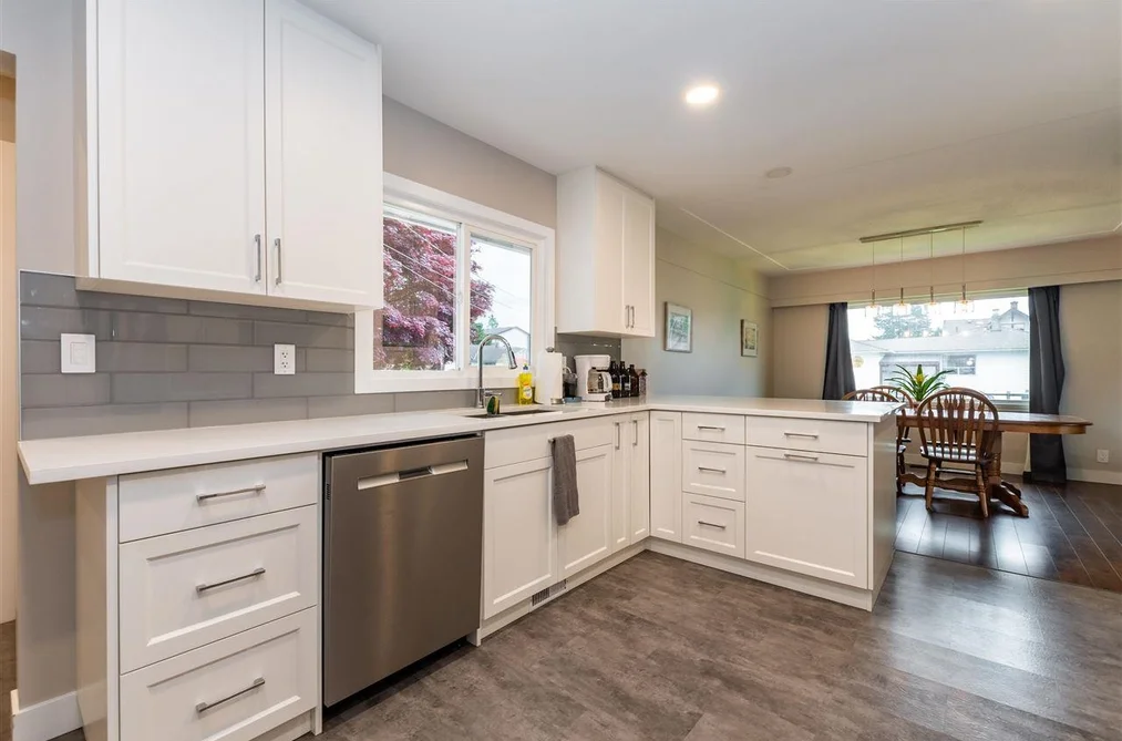 9660 YOUNG ROAD, Chilliwack BC V2P 4T4, Chilliwack BC — Residential for Sale - Photo 3