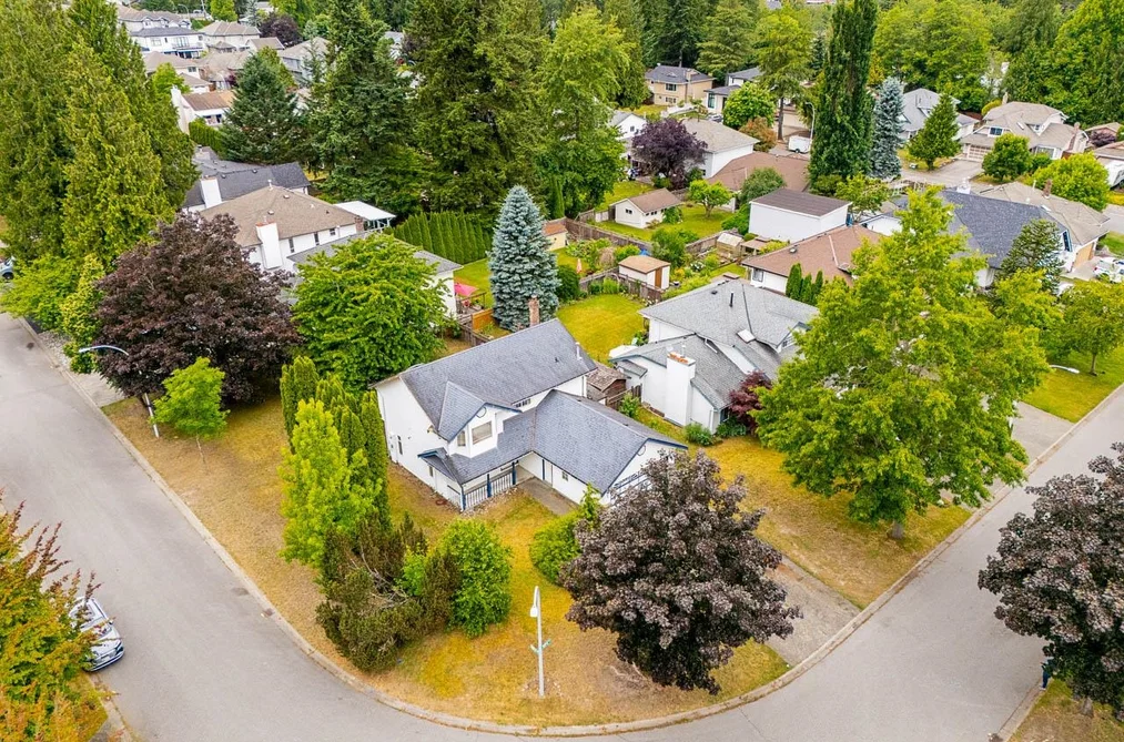 9663 157B STREET, Surrey BC V4N 2T3, Surrey BC — Residential for Sale - Photo 2