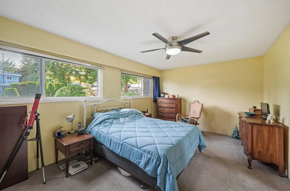 9669 TOWNLINE DIVERSION, Surrey BC V3V 2T1, Surrey BC — Residential for Sale — Photo 12 of 37