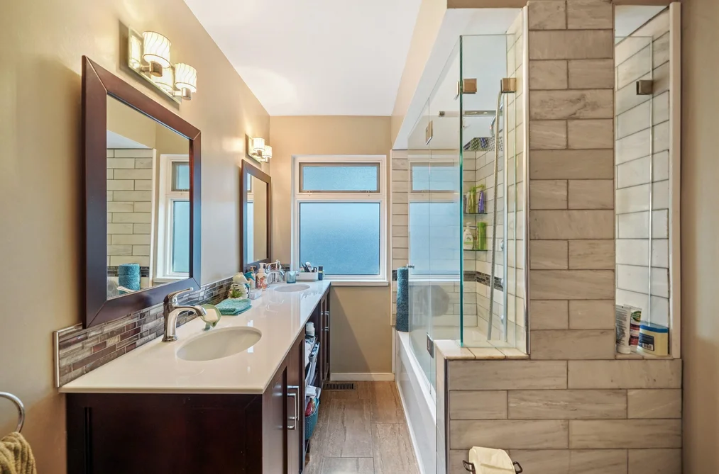 9669 TOWNLINE DIVERSION, Surrey BC V3V 2T1, Surrey BC — Residential for Sale — Photo 14 of 37