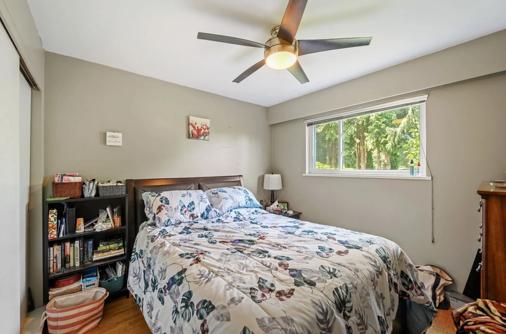 9669 TOWNLINE DIVERSION, Surrey BC V3V 2T1, Surrey BC — Residential for Sale — Photo 15 of 37