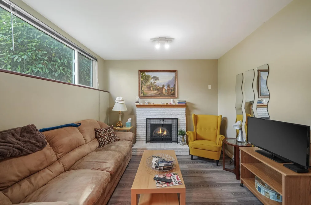 9669 TOWNLINE DIVERSION, Surrey BC V3V 2T1, Surrey BC — Residential for Sale — Photo 20 of 37