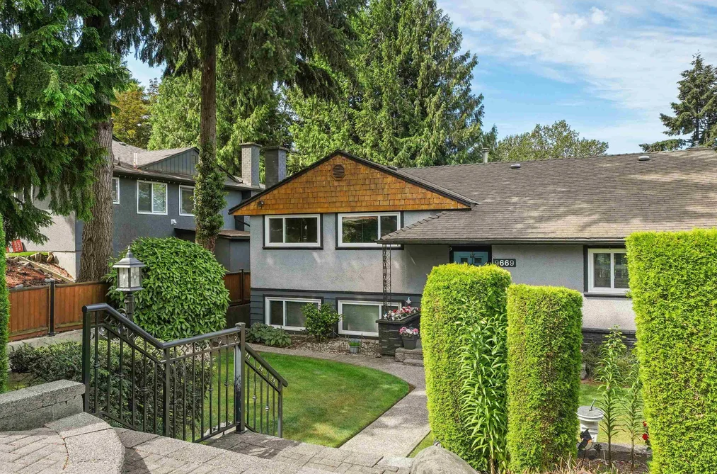 9669 TOWNLINE DIVERSION, Surrey BC V3V 2T1, Surrey BC — Residential for Sale — Photo 32 of 37