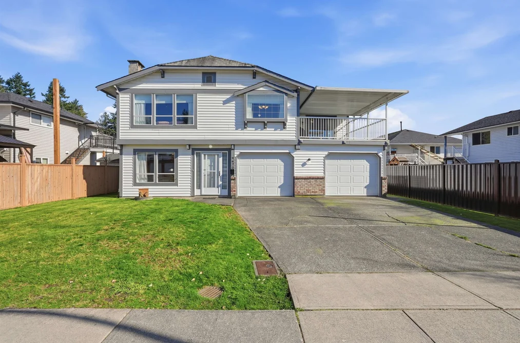 House for sale at 9670 130 Street Surrey British Columbia - MLS: R3095578