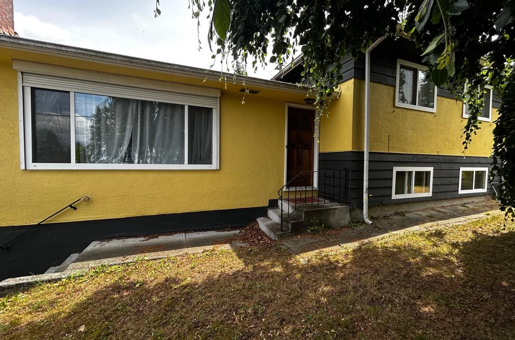 9678 PRINCESS DRIVE, Surrey BC V3V 2T4, Surrey BC — Residential for Sale - Photo 3