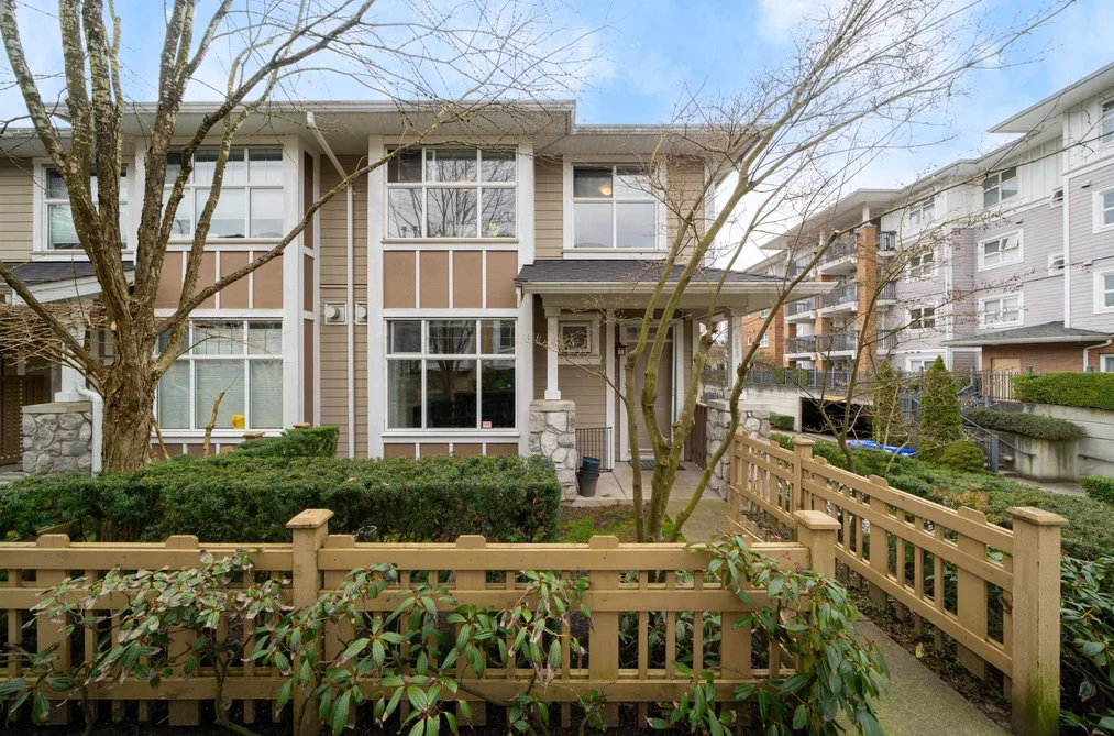 968 WESTBURY WALK, Vancouver BC V6P 6Z5, Vancouver BC — Residential for Sale - Photo 2