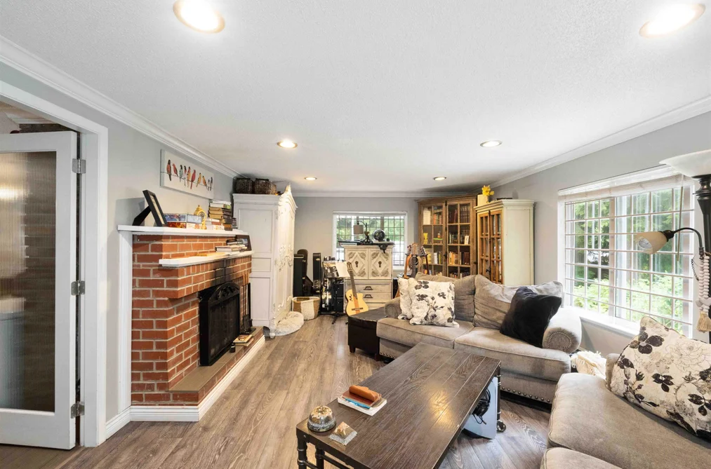 9703 DEWDNEY TRUNK ROAD, Mission BC V2V 7G5, Mission BC — Residential for Sale - Photo 5