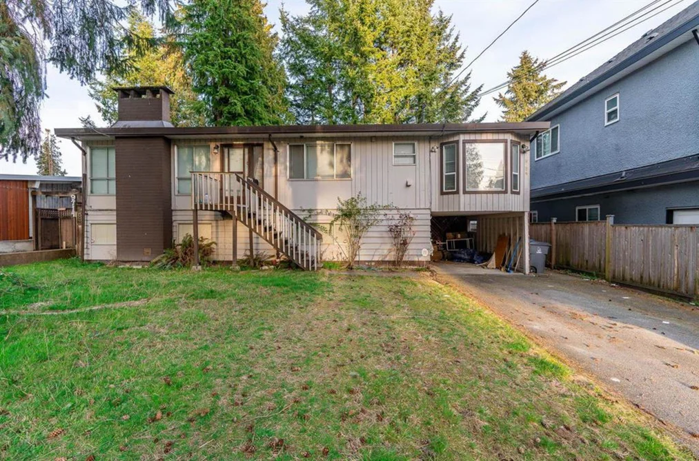 9704 131 STREET, Surrey BC V3T 3P3, Surrey BC — Residential for Sale - Photo 3