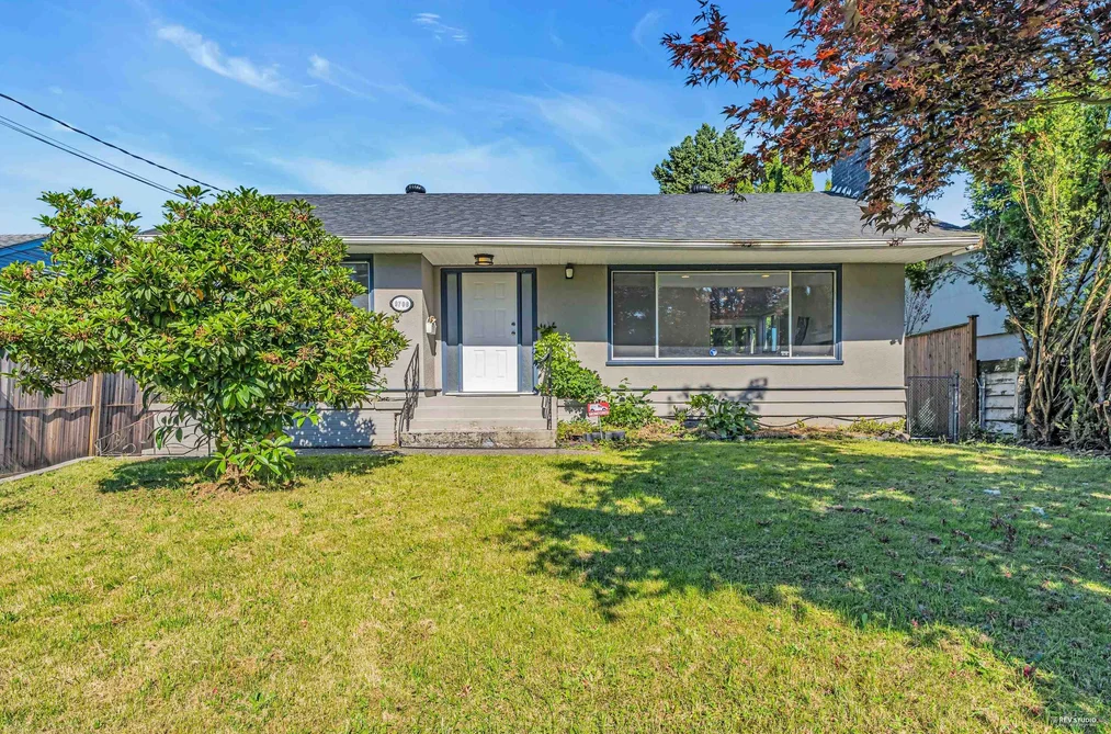 9708 HARRISON STREET, Chilliwack BC V2P 4E9, Chilliwack BC — Residential for Sale - Photo 2