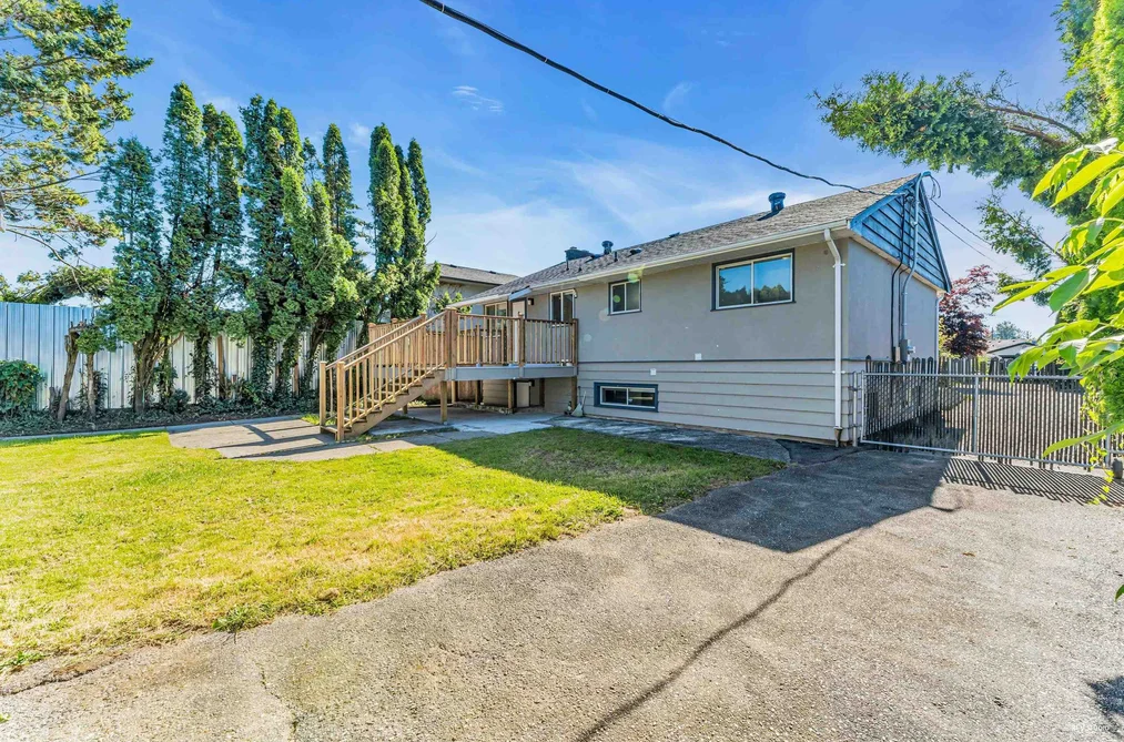 9708 HARRISON STREET, Chilliwack BC V2P 4E9, Chilliwack BC — Residential for Sale - Photo 3