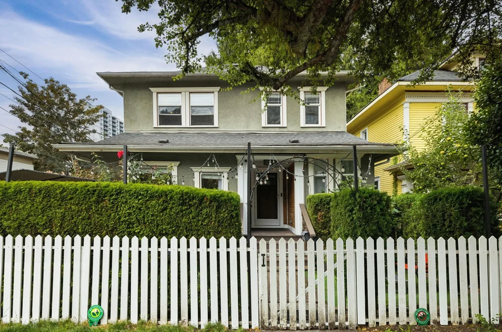 House for sale at 971 Nicola Street Vancouver British Columbia - MLS: R3162647