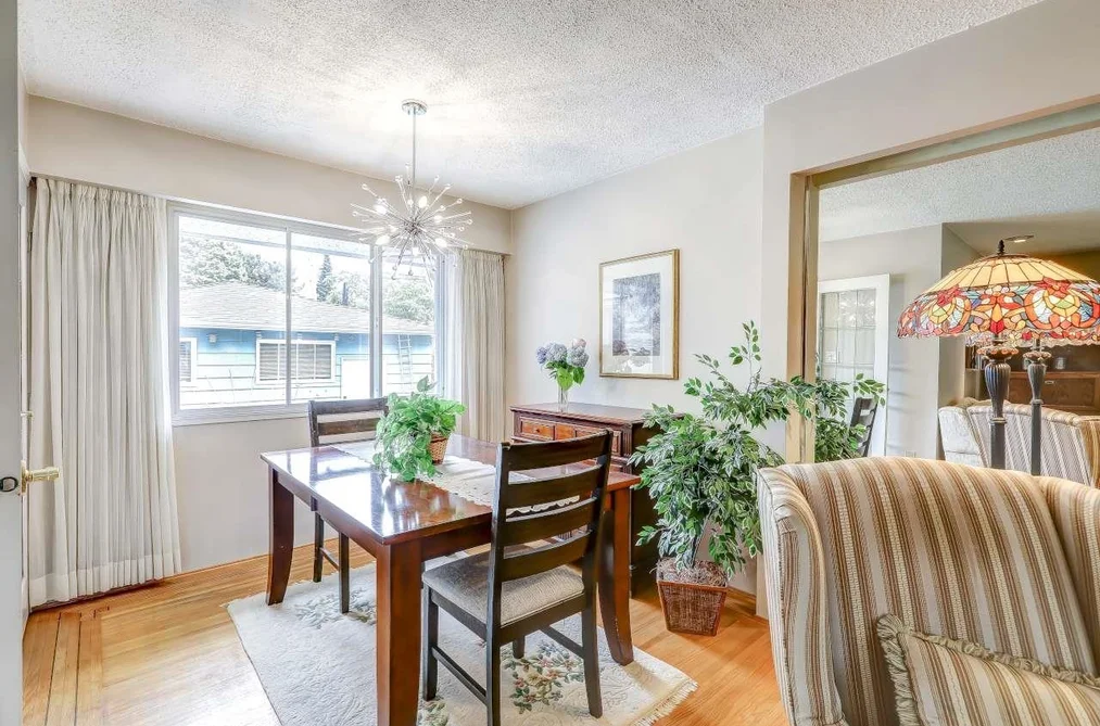 9720 129 STREET, Surrey BC V3T 3G4, Surrey BC — Residential for Sale — Photo 6 of 35