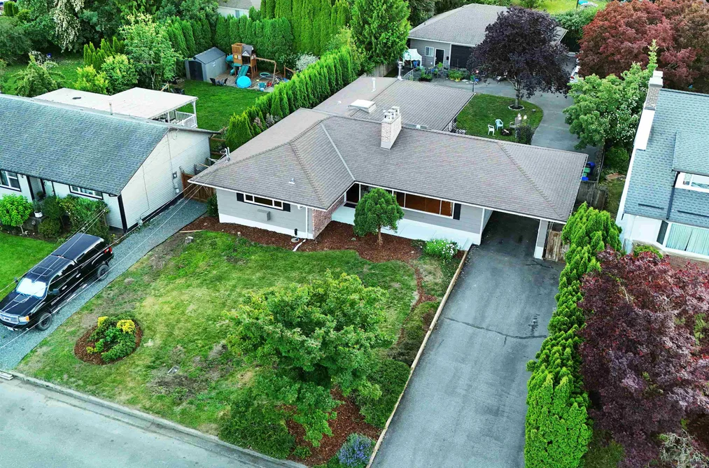 House for sale at 9725 Juniper Street Chilliwack British Columbia - MLS: R3139623