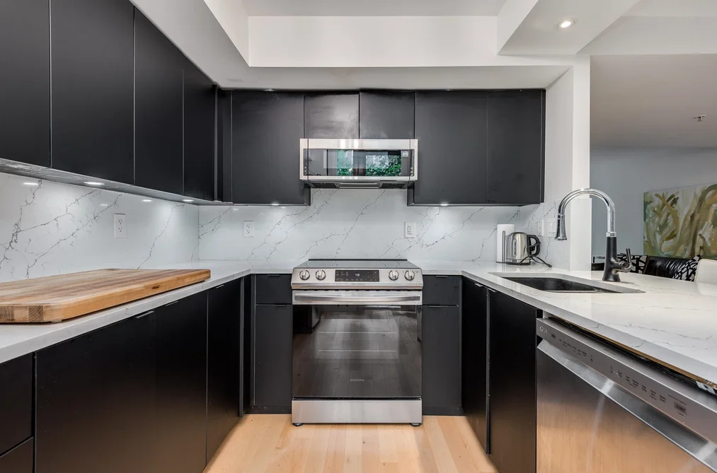 973 MAINLAND STREET, Vancouver, BC — Residential for Sale — Photo 11 of 32