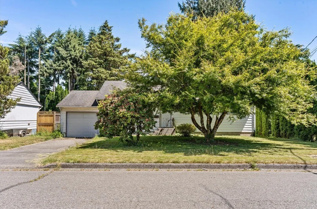 9740 CARLETON STREET, Chilliwack BC V2P 6E3, Chilliwack BC — Residential for Sale - Photo 2