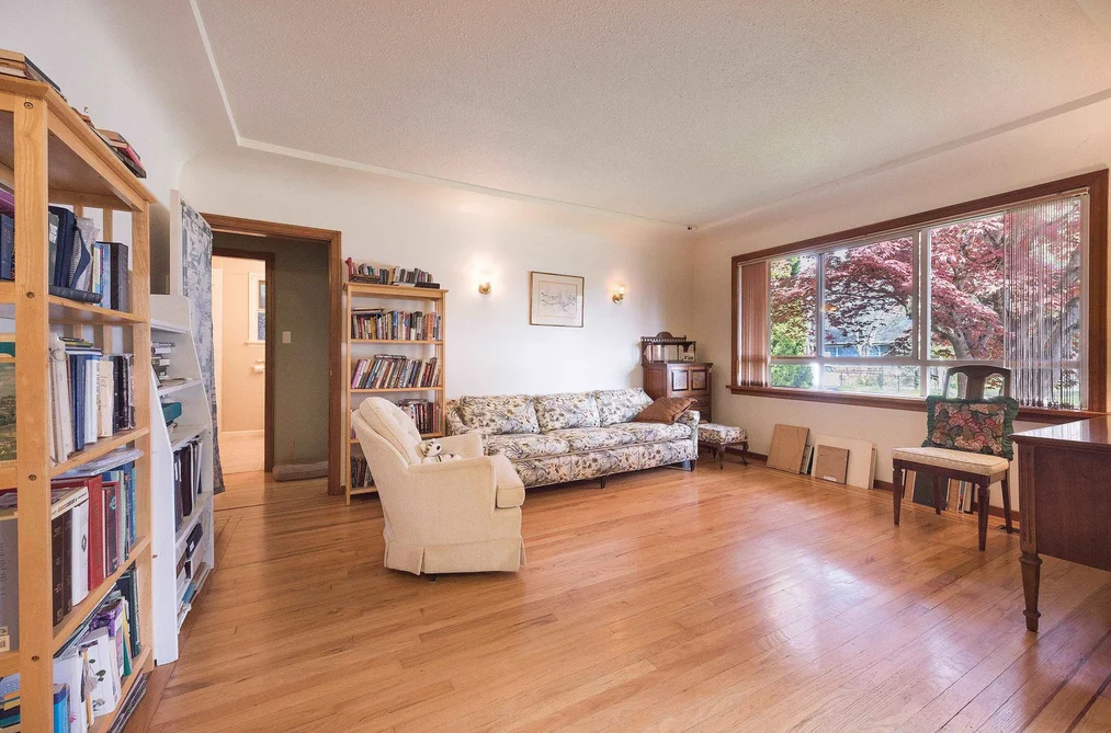 9747 SIDNEY STREET, Chilliwack BC V2P 4G5, Chilliwack BC — Residential for Sale - Photo 5