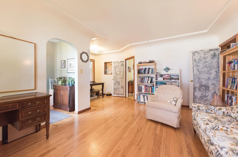 9747 SIDNEY STREET, Chilliwack BC V2P 4G5, Chilliwack BC — Residential for Sale - Photo 6