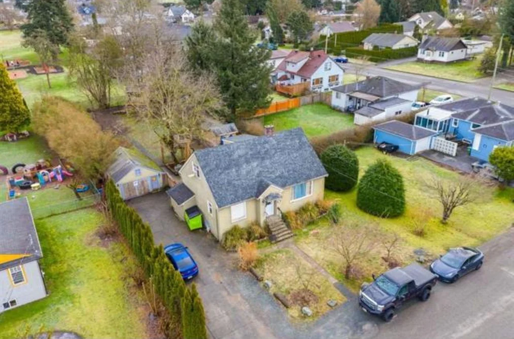 House for sale at 9754 Oak Street Chilliwack British Columbia - MLS: R3142309