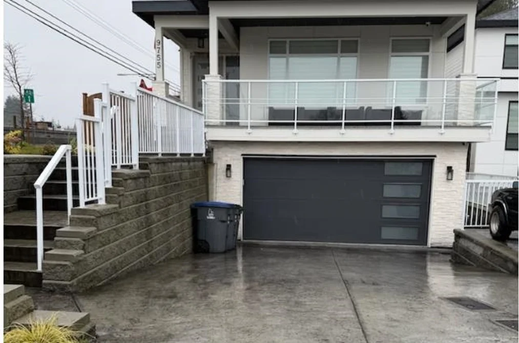 House for sale at 9755 177b Street Surrey British Columbia - MLS: R3106210