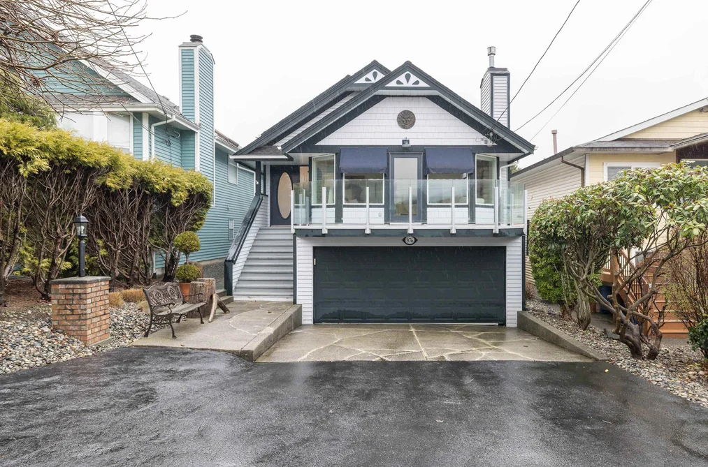 House for sale at 976 Habgood Street White Rock British Columbia - MLS: R3095863